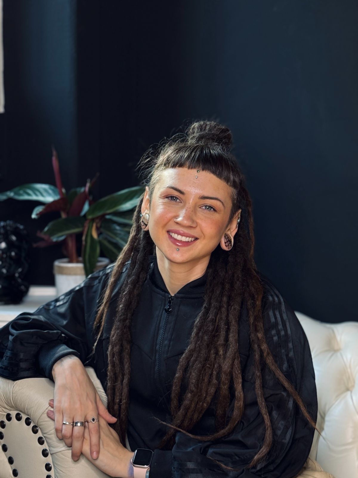 Maya_Marina — Guest Artist bei UNQ99
